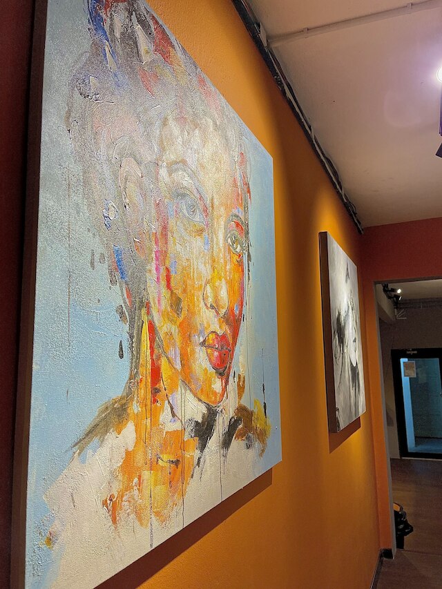 アーチ・ドルミトリオ・ケナン - ホステル