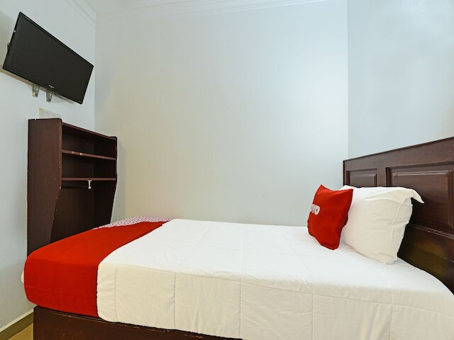 OYO 90572 J ホテル マスジド インディア