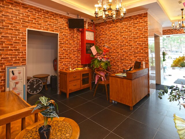 OYO 90572 J ホテル マスジド インディア