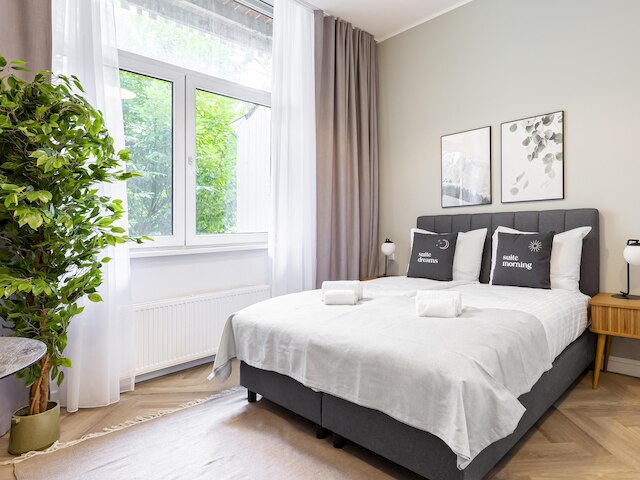 シティ ルームズ アムステルダム ヘモニストラート