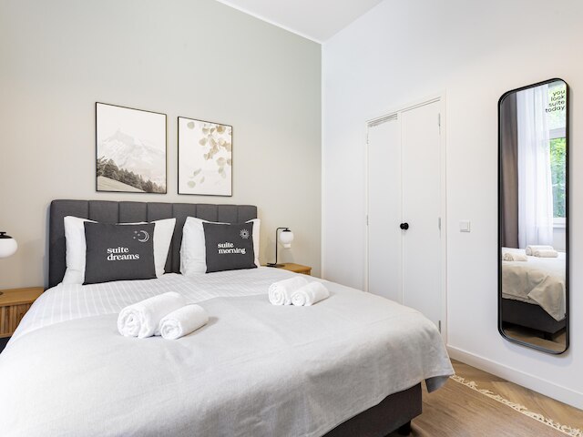 シティ ルームズ アムステルダム ヘモニストラート