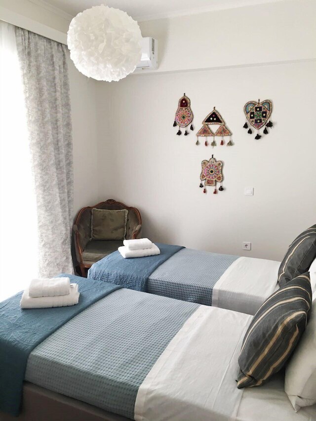 アクロポリス・アテネハウスへの散歩