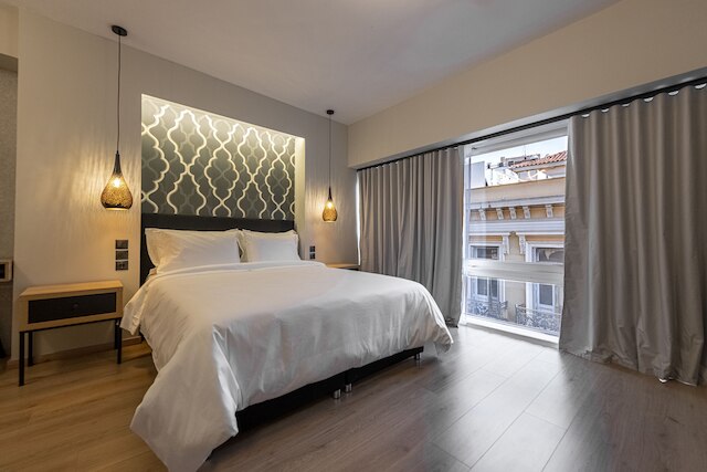 エテリアル・アテネ