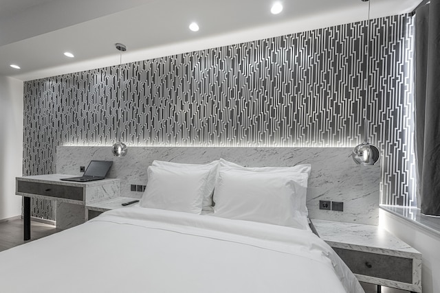 エテリアル・アテネ