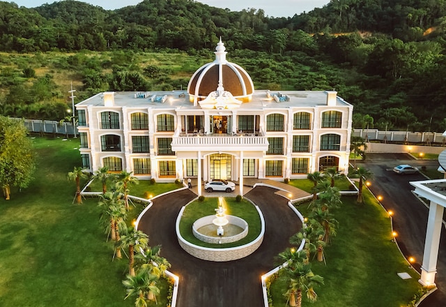 グランドロードホテル&レジデンス