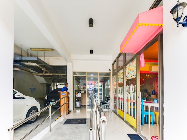 OYO 893 ディアン スイート マカティ