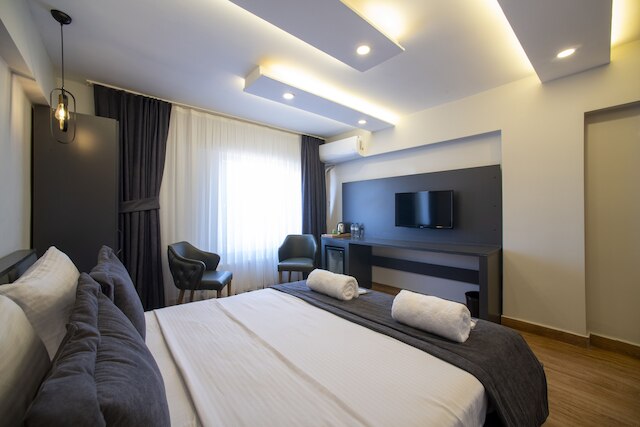 カナリヤスーツ