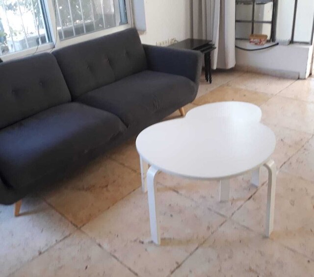 3 Br by park hayarkon 1分 2 イチロブ