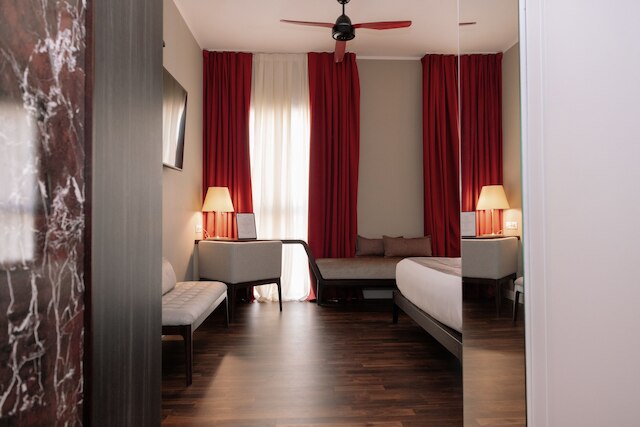 10 キーズ ミラノ