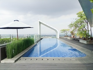 エレガント アンド タイディ 1ッBーム アット ウッタラ ザ アイコン  アパートメント