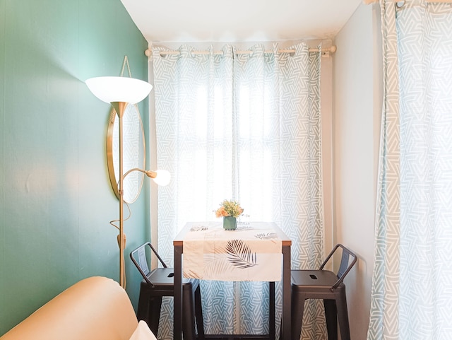 ウォーム アンド ホーミー スタジオ アット ヴィダ ビュー マカッサル  アパートメント