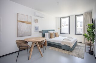 リービング・イン・ポルト - シティ・デライト・スタジオII