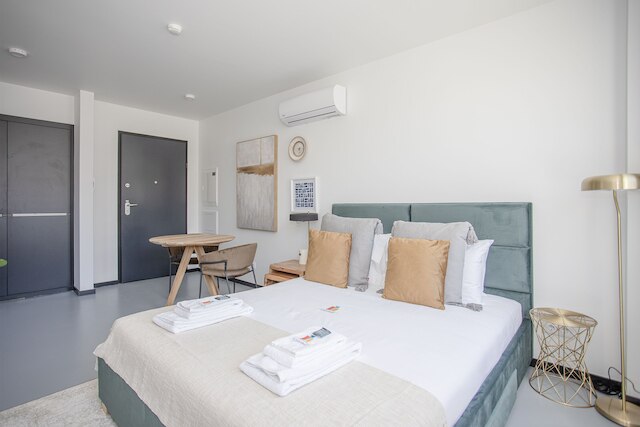 リービング・イン・ポルト - シティ・デライト・スタジオII