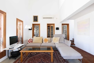 シークレットガーデン by TLV2RENT