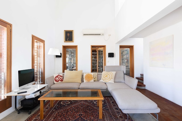 シークレットガーデン by TLV2RENT