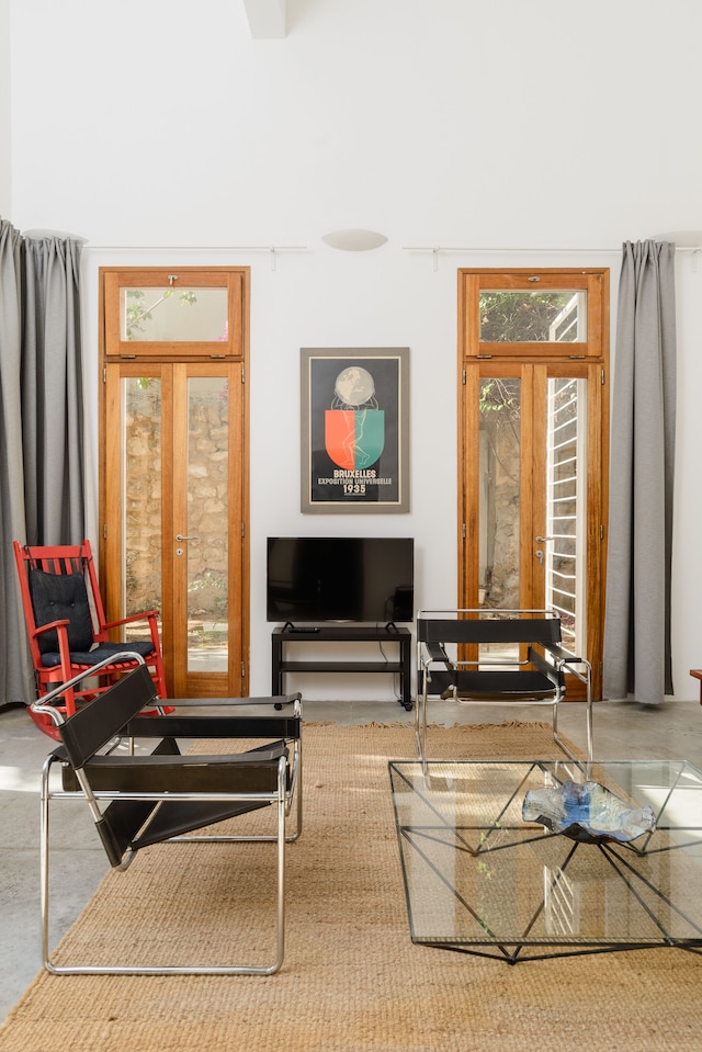 シークレットガーデン by TLV2RENT