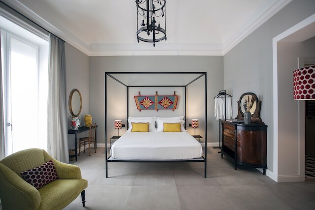 ヴォッシアラグジュアリールームス＆シチリアンリビング