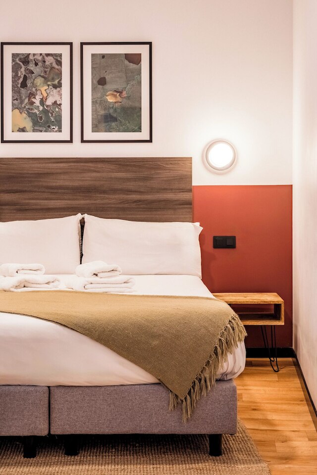 ボブ W マドリード アトーチャ