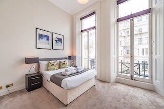 サマセット・コート・アパートメント