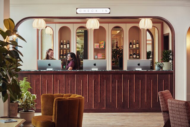 ザ ホクストン シェパーズ ブッシュ