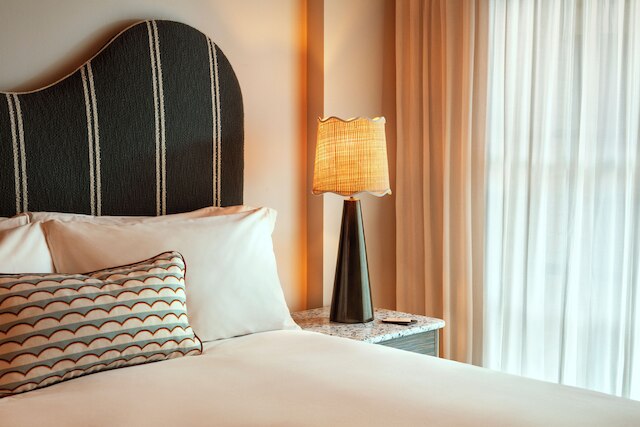 ザ ホクストン シェパーズ ブッシュ