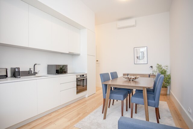 リービング イン ポルト-シティビュー アパートメント 2F