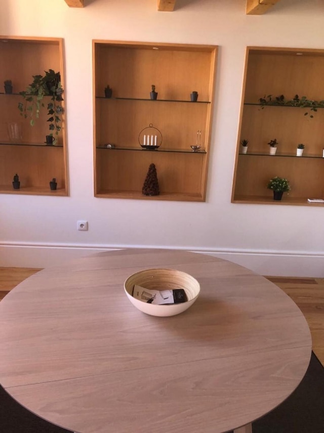 ダウンタウン クレリゴス ウィズ リバー ビュー by Vacationy