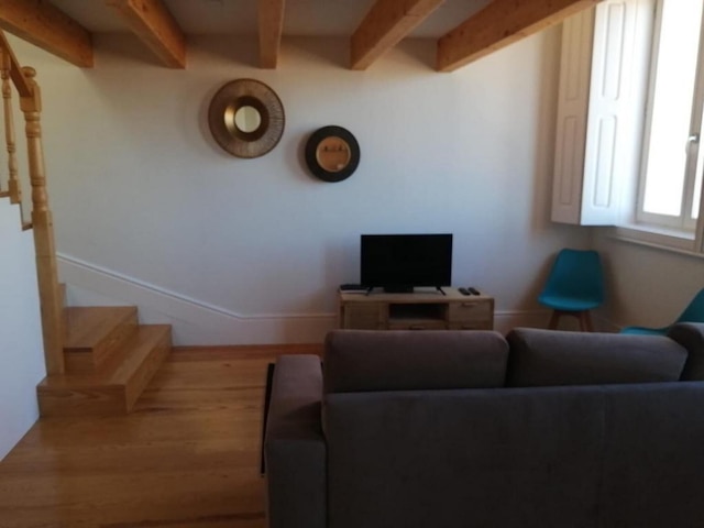 ダウンタウン クレリゴス ウィズ リバー ビュー by Vacationy