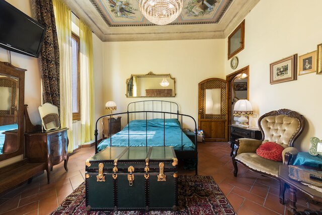 モナリザ バイ Mmega