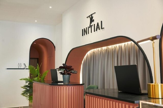 ザ・イニシャル・レジデンス