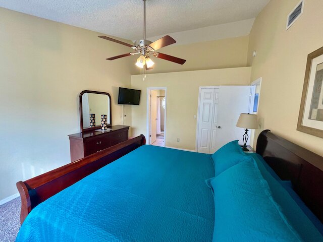 スリー ベッドルーム  アパートメント Y.3 -- 5014 LBC -- ヴサ スリー ベッドルーム  コンドミニアム アパートメント