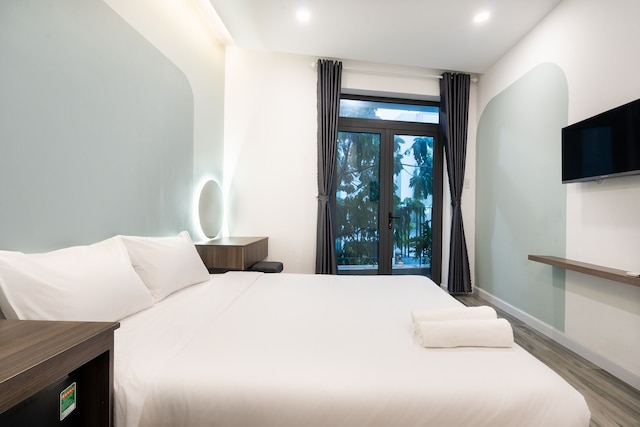 ジャステイ・ピンク・チャーチ