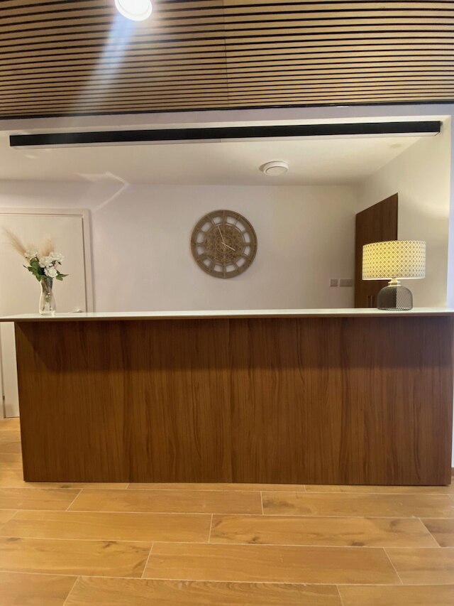 トリトニ・マリーナ・アパートメントとスイーツ