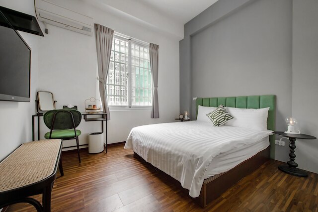 Taitung Knock Knock Smart Stay