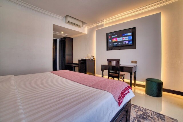 ボディーコーナーホテル