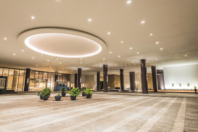 ザ・アップルプレミアスイーツ・メラカ