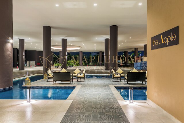 ザ・アップルプレミアスイーツ・メラカ