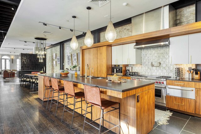 パラマウント プレイス バイ アバントステイ 4 ストーリー アパートメント イン ハート オブ オースティン ウス / ムービー シアター