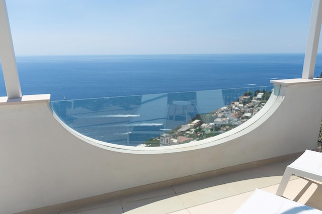 カーサ ブルー スター イン プライアーノ