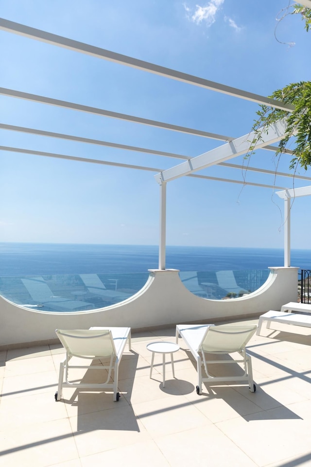 カーサ ブルー スター イン プライアーノ