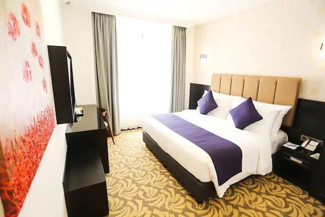 ハコ・ホテル・JBCC