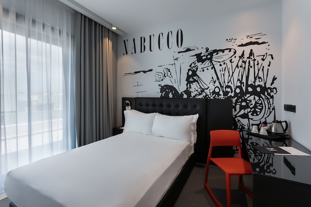 ヴェルディ グジラ プロムナード