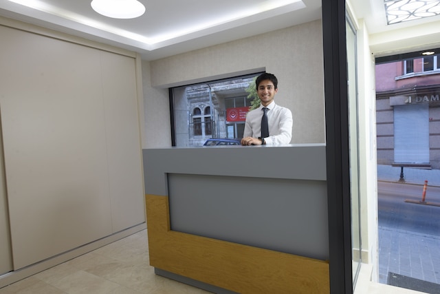 フロリナ・ホテル