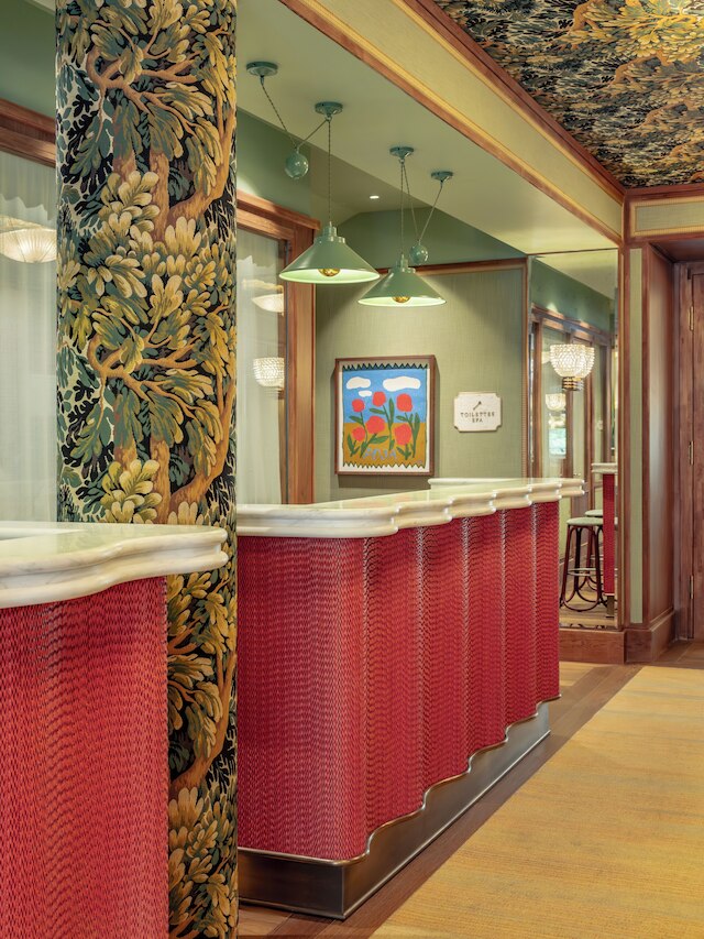 オペラ カデット ホテル