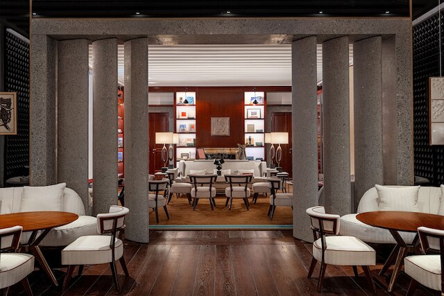 ポートレイトミラノ - ルンガルノコレクション