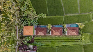 アイルサニア・ウブド・アンティーク・ビラズ