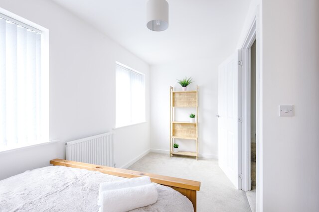 4ベッドルーム3バスルームコントラクターホームMCR