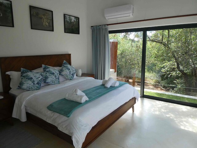 ブッシュロッジの宝石