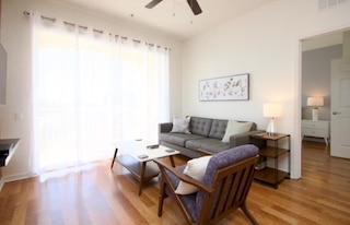 ヴィスタ ケイ スター 3 ベッドルーム コンド バイ レッドオーニング