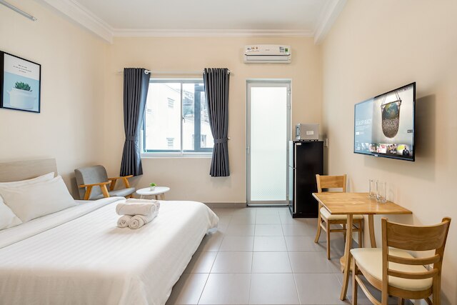 ウィ・ホーム・グエン・トライ